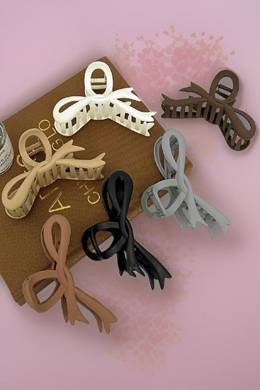 Matte Bow Claw Clip