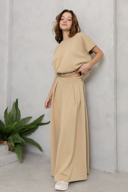 High-waisted Wide-leg Pants