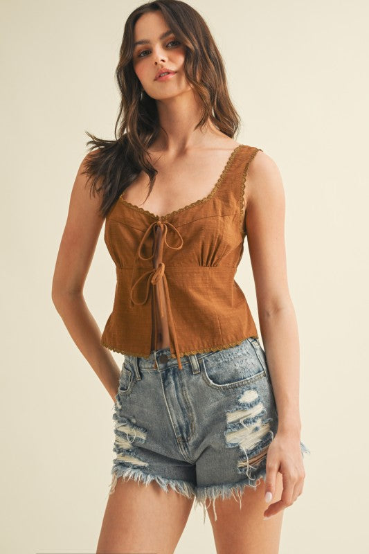 Scallop Trim Edge Tie Front Sleeveless Top