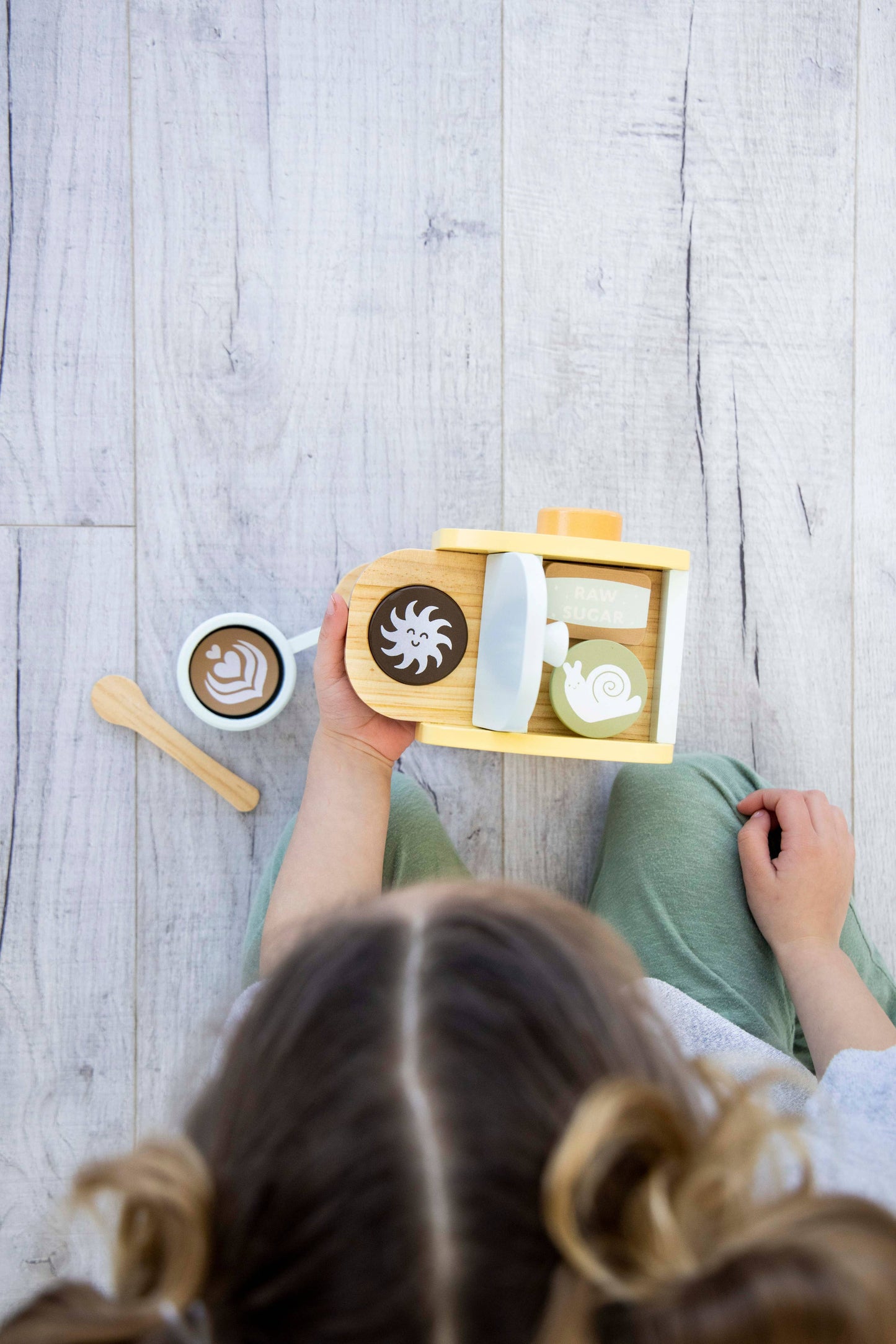 Pearhead - Barista in Training Wooden Coffee Set, Developmental Toys