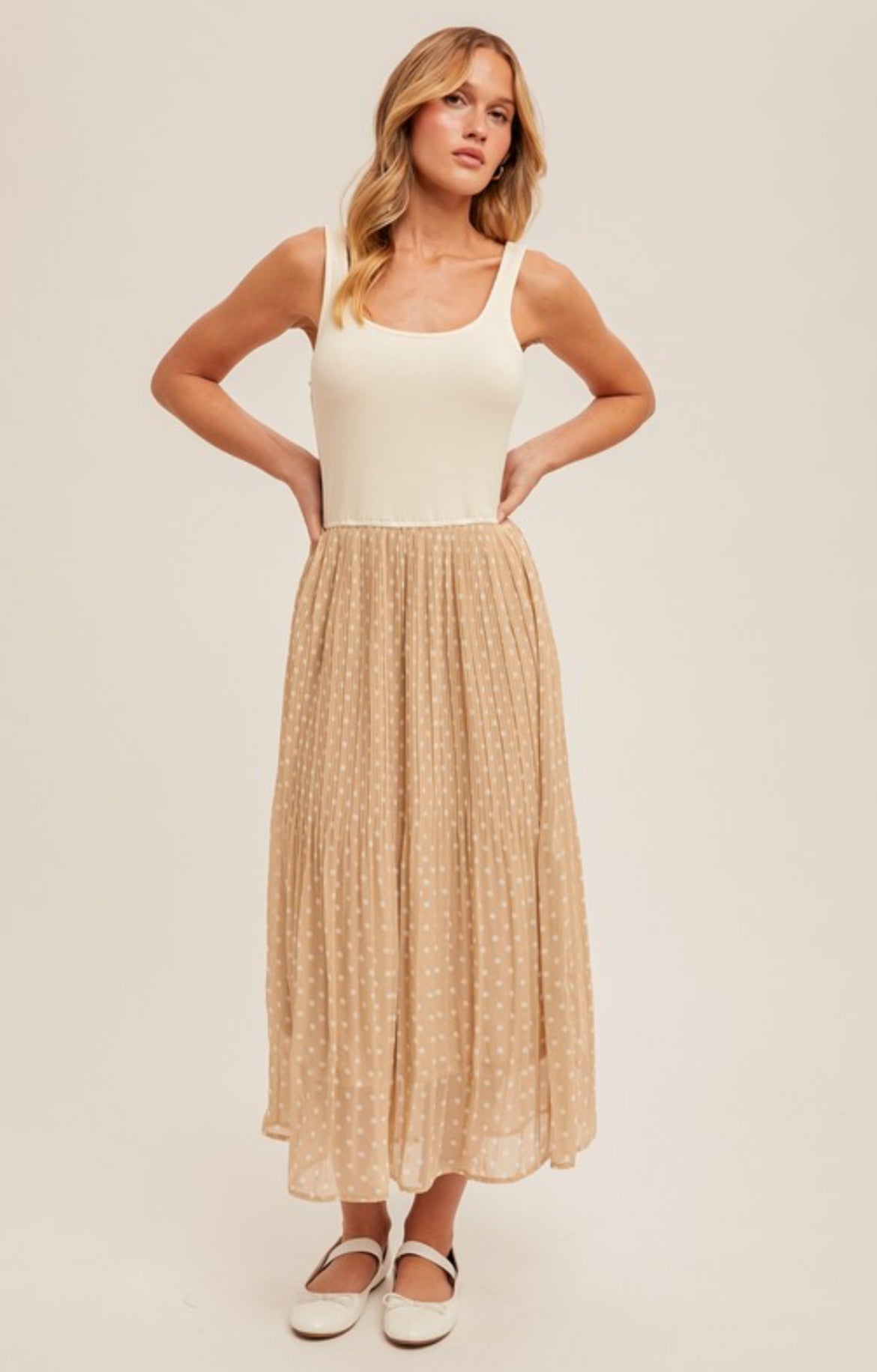 Pleated Polka Dot Contrast Midi Dress