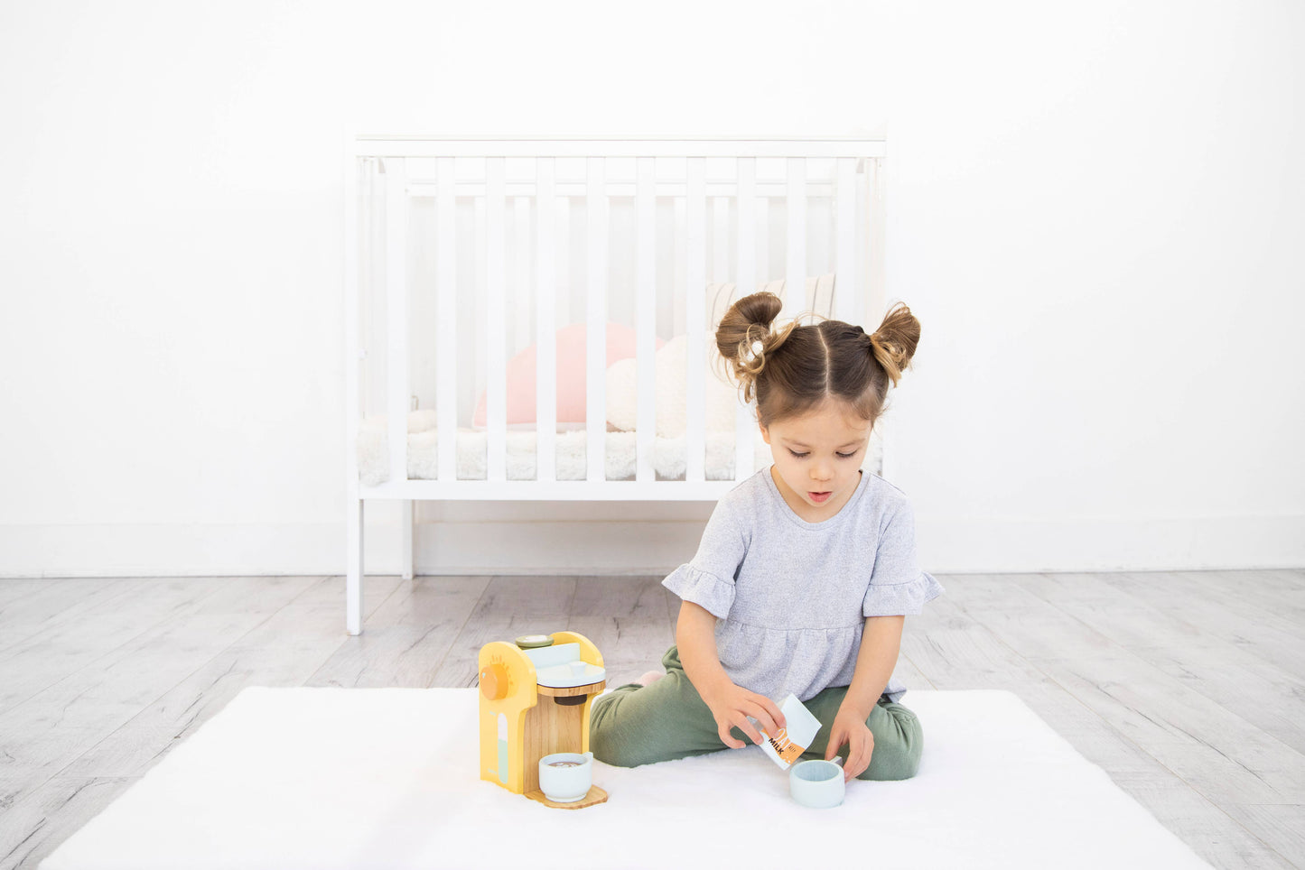 Pearhead - Barista in Training Wooden Coffee Set, Developmental Toys