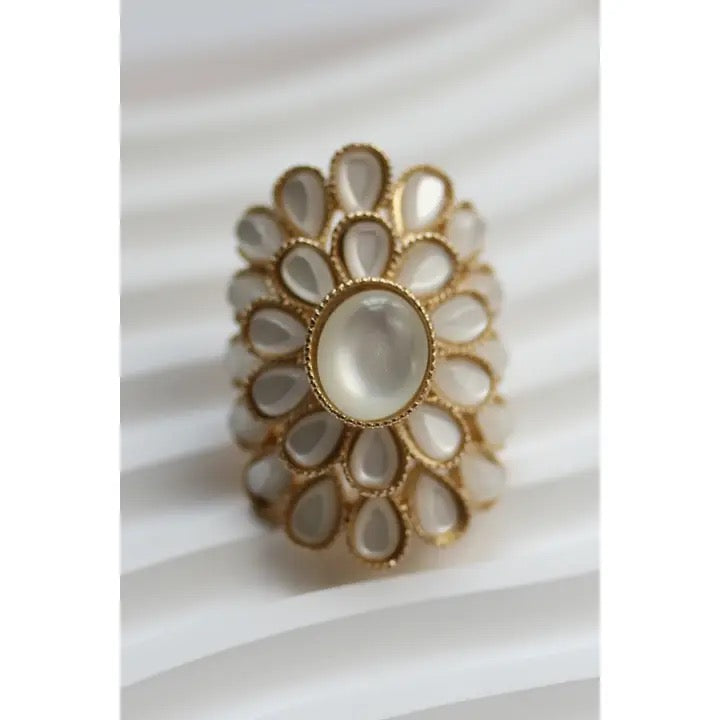 Exaggerated Opal Alloy Flower Ring