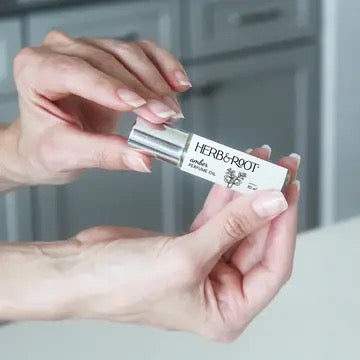 Herb & Root - Amber Roll On