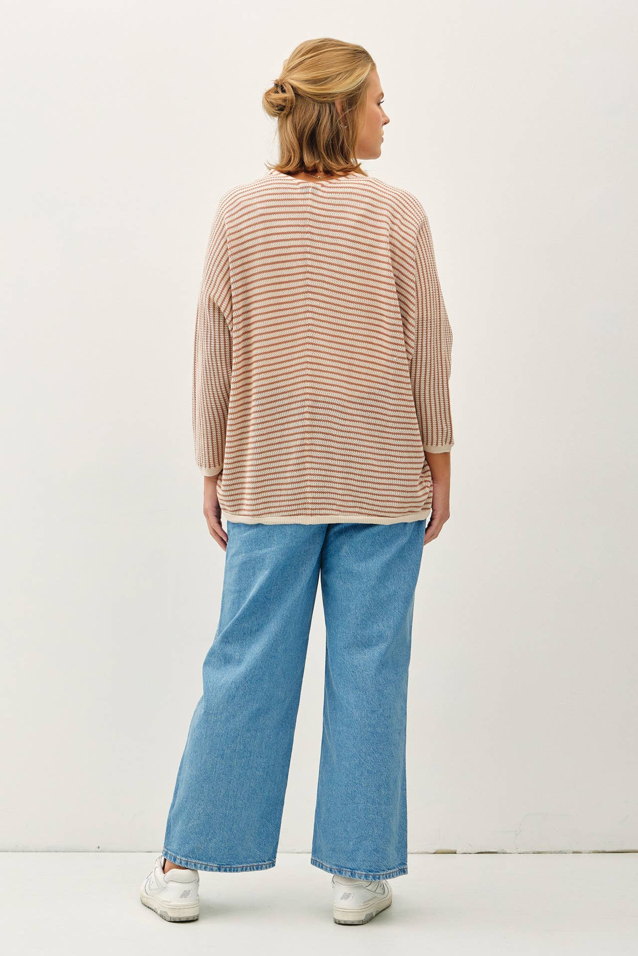 STRIPED DOLMAN SLEEVE OPEN CARDIGAN: Auburn