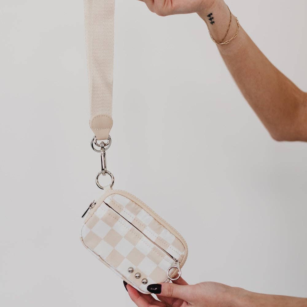 Nelly Nylon Card Wallet Wristlet: Checkered Tan/White