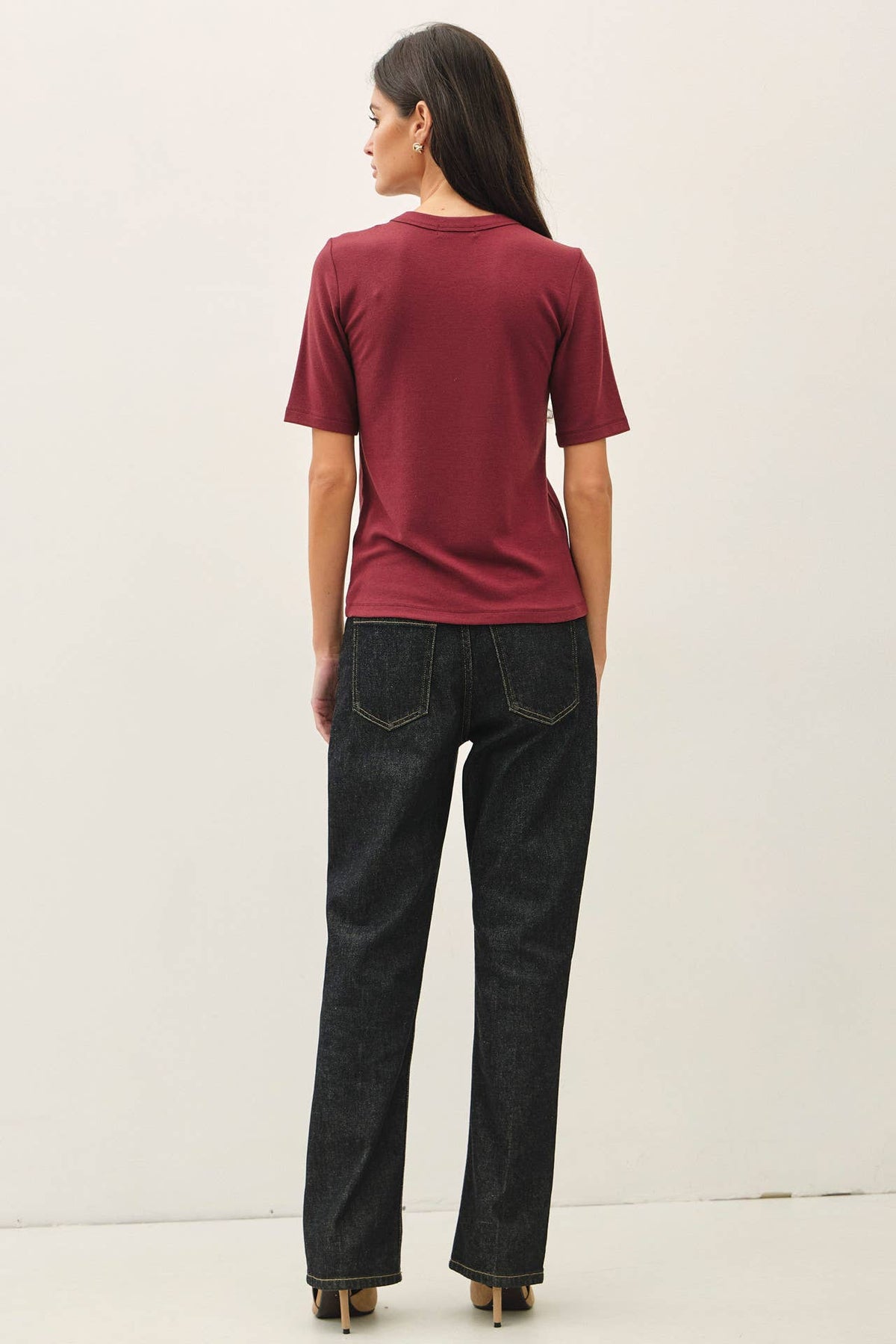 ULTRA SOFT BASIC SHORT SLEEVE TOP : WINE