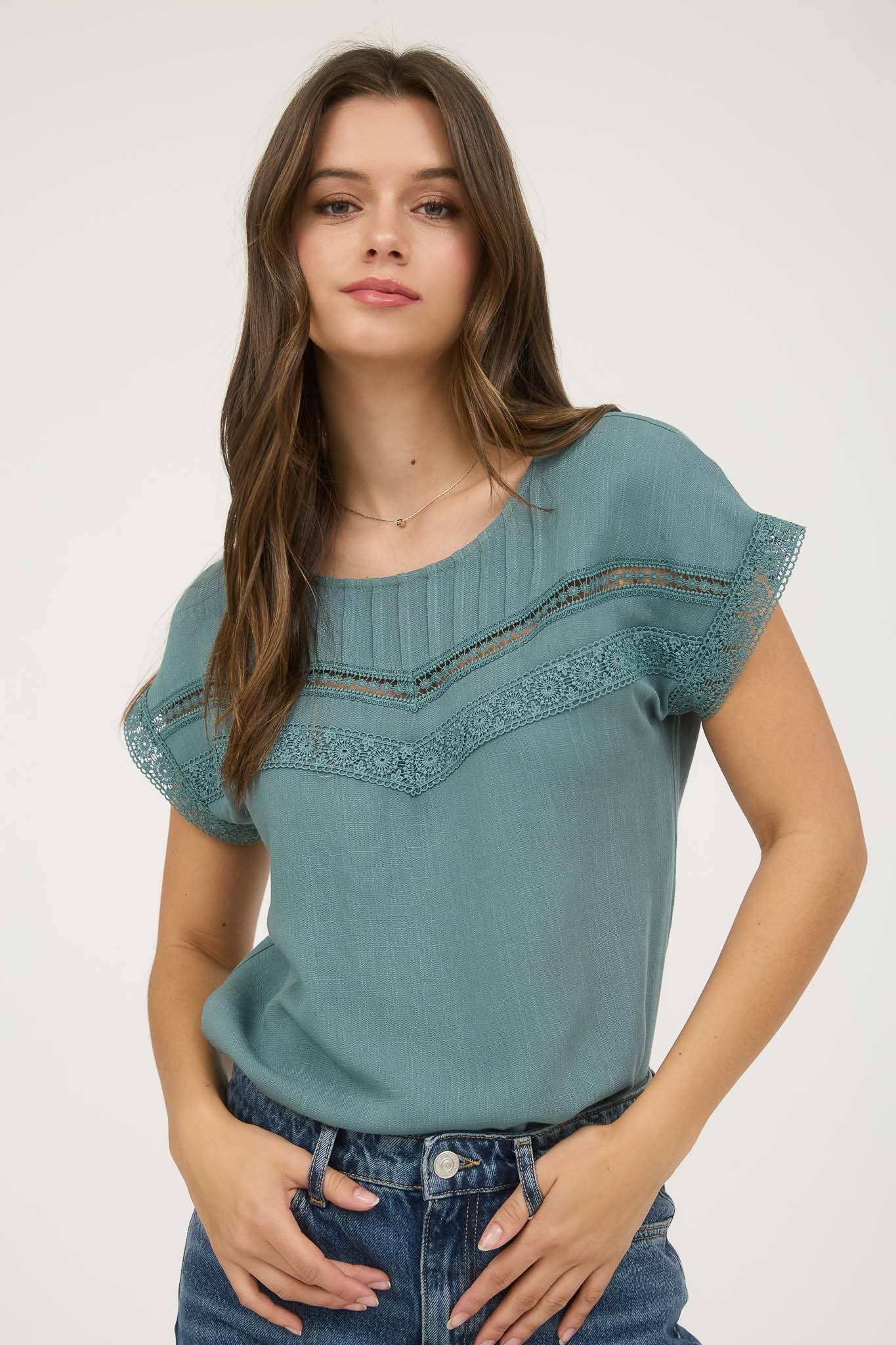 LACE TRIM PLEATED YOKE SHORT SLEEVE TOP: DUSTY TEAL