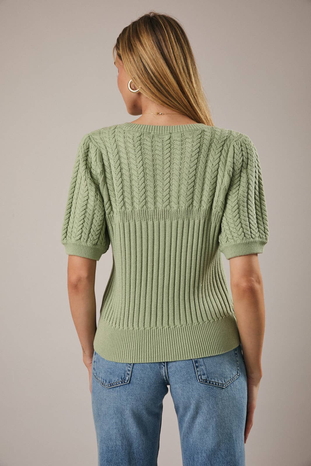 Sunday Edition by LE LIS - ROUND NECK PUFF SHORT SLEEVE CABLE SWEATER: APRICOT / L