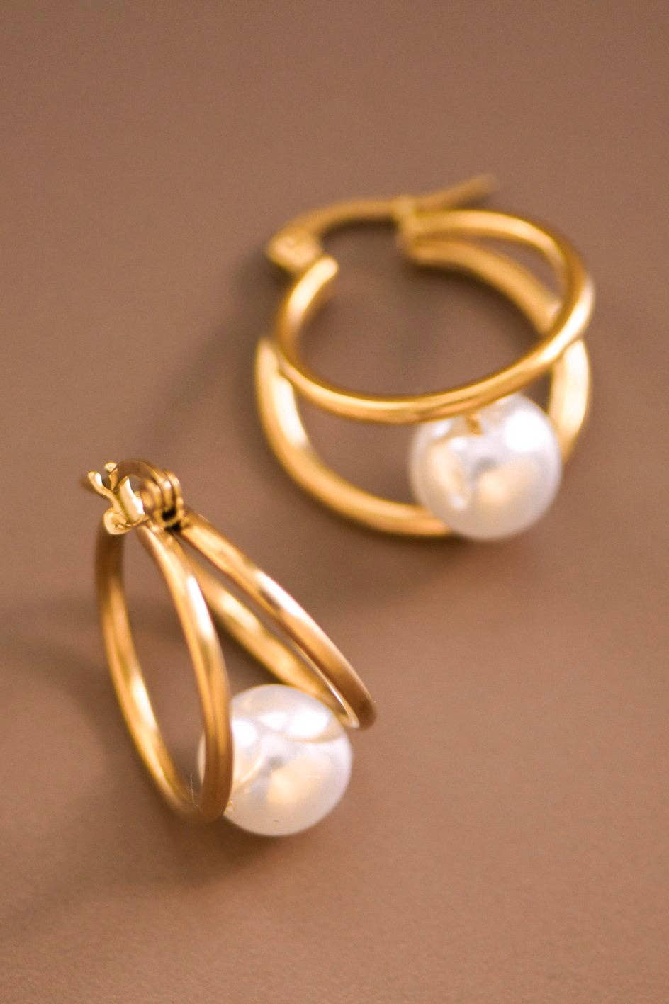 18K Gold Plated Waterproof Stainless Steel Pearl Hoop Earrings
