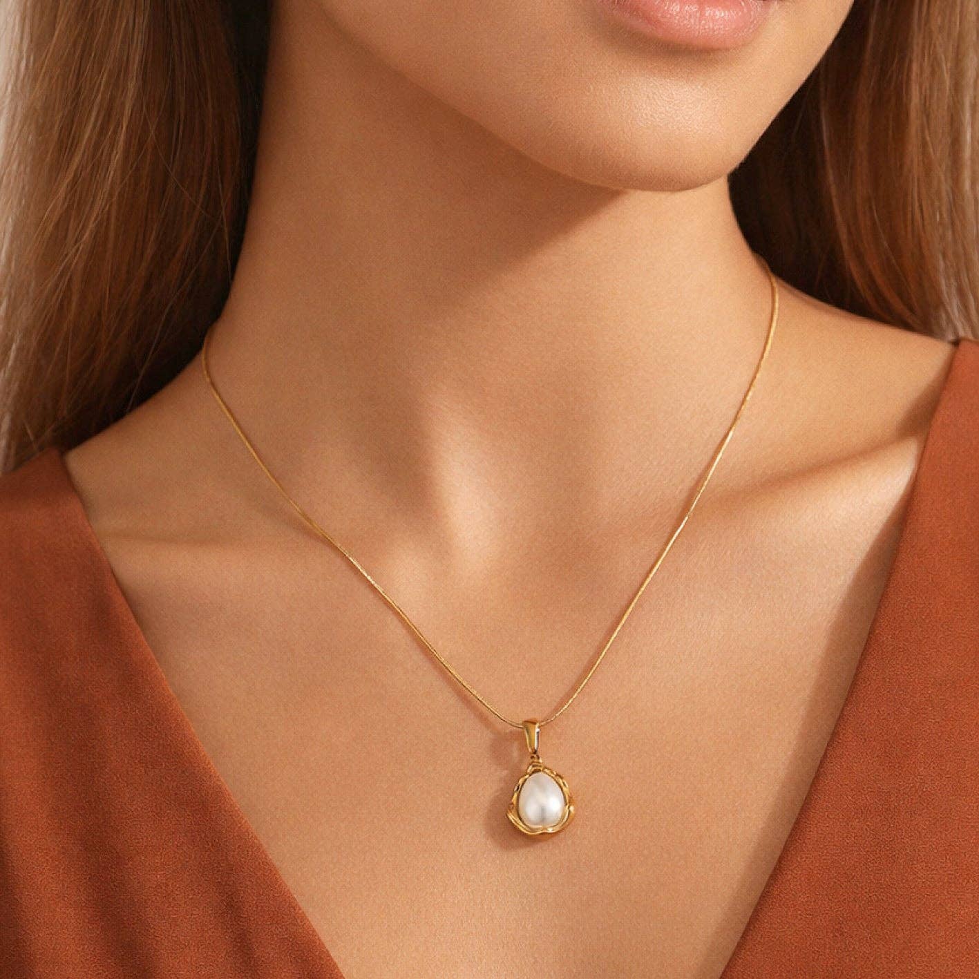 18K Gold PVD Plated Stainless Steel Minimal Pearl Necklace