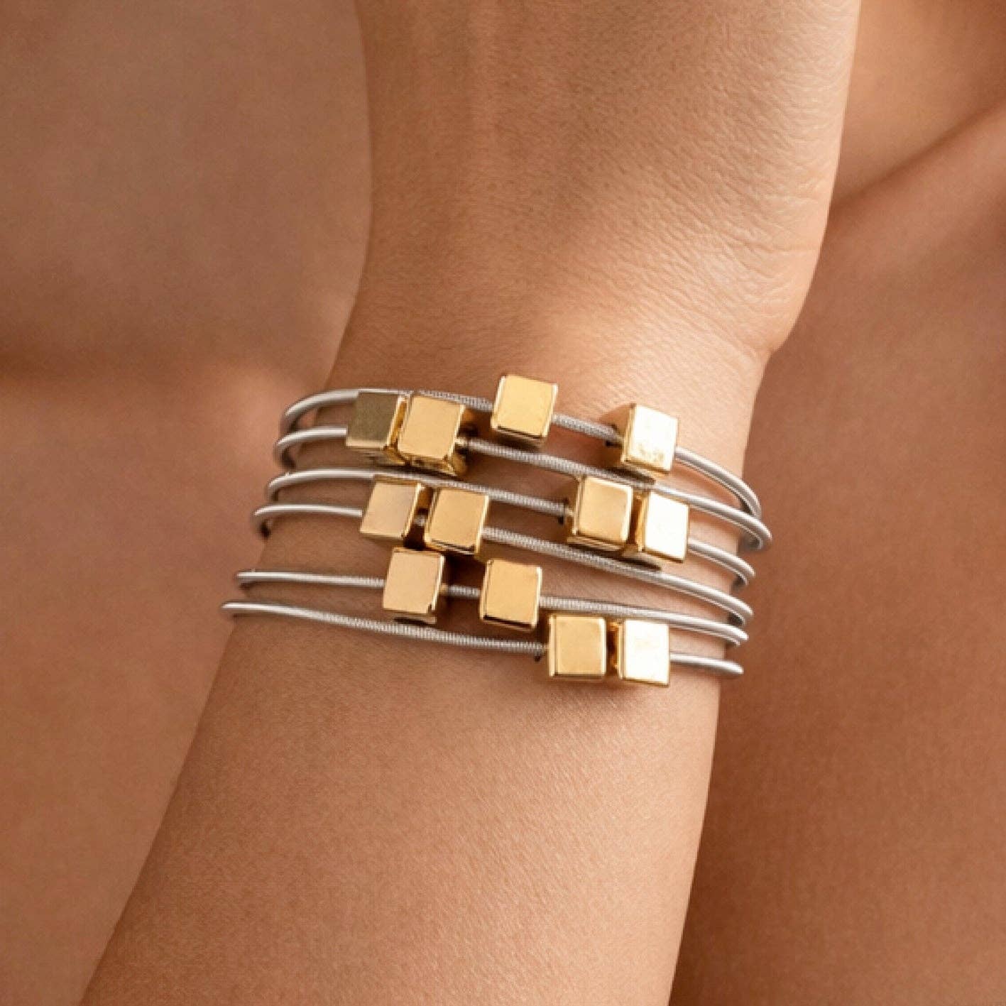 Stretchy Layered Guitar String Bracelet Set - Silver