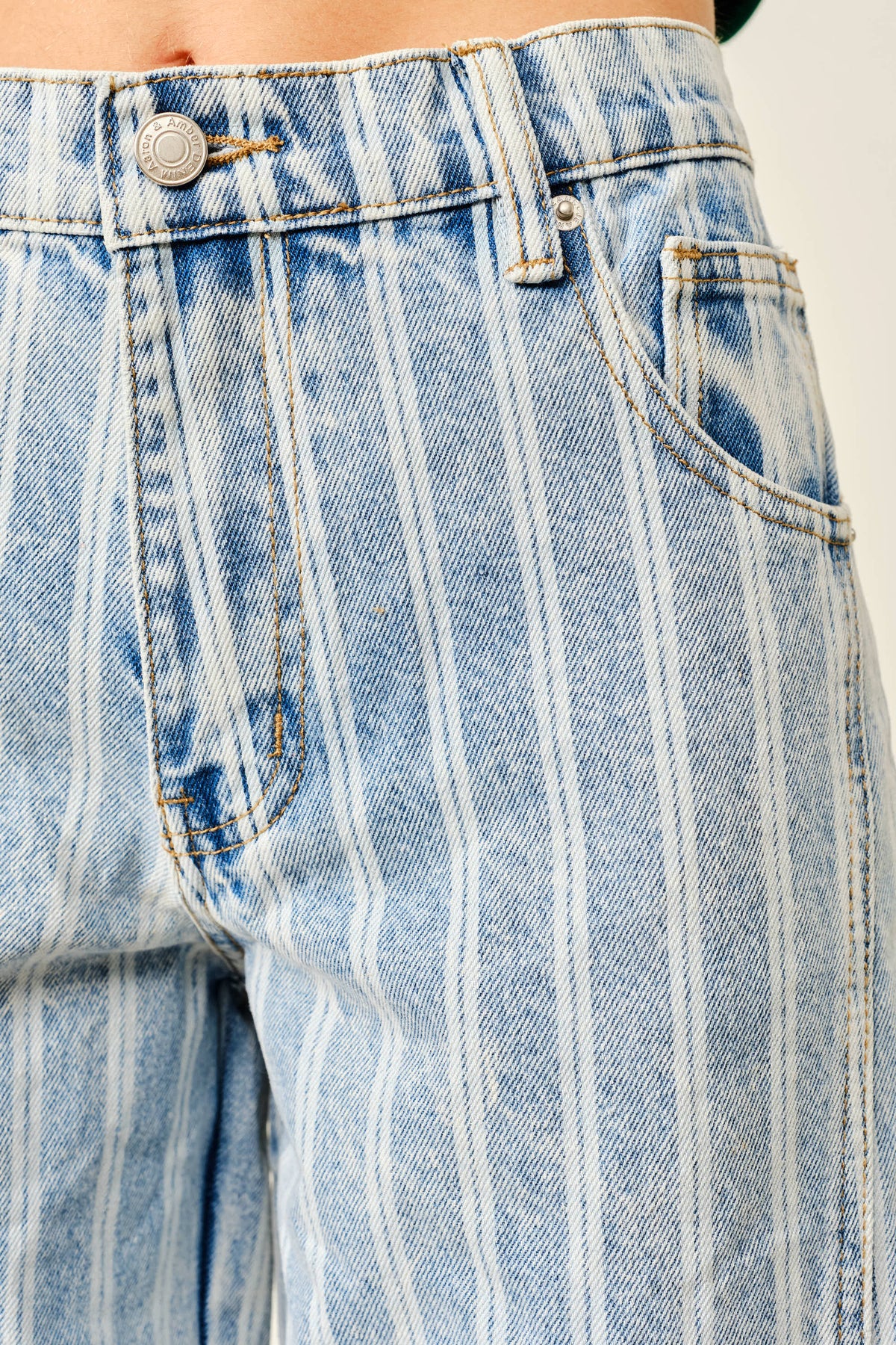 Aaron & Amber - AJP5469D STRIPED DENIM BALLOON WASHED JEANS: STRIPE DENIM / S-M-L (2-2-2)