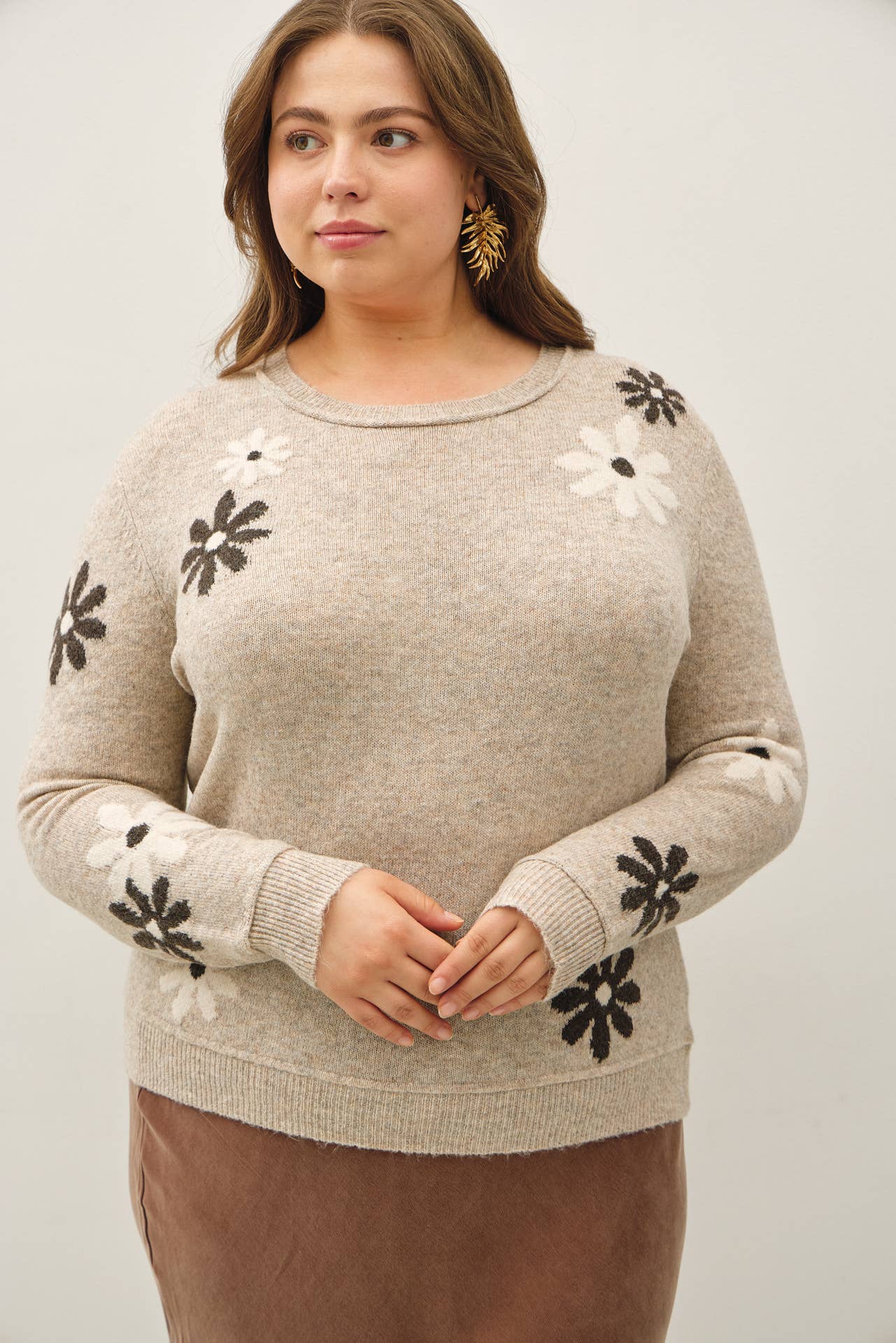 WOOL BLEND FLORAL ACCENT SWEATER