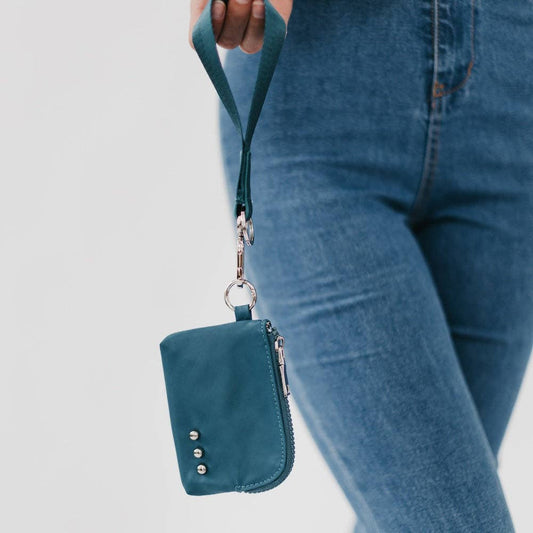 Nya Nylon Clippable Card Wallet Wholesale: Teal