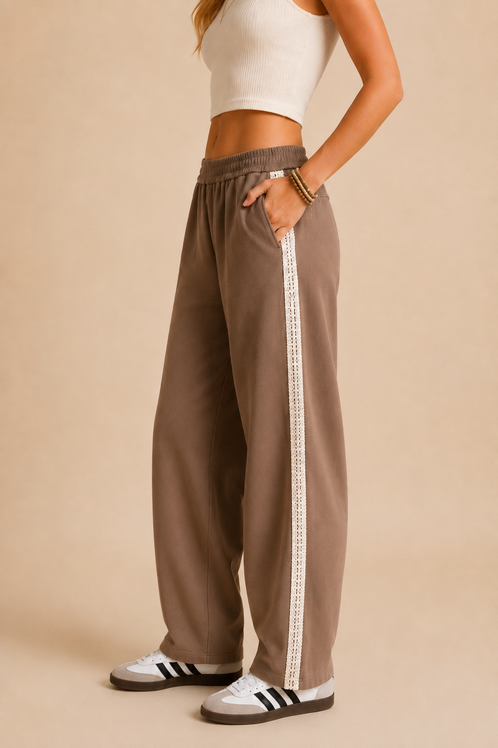 J.NNA - Crochet Trim Loose Fit Barrel Sweatpants: Mocha / L