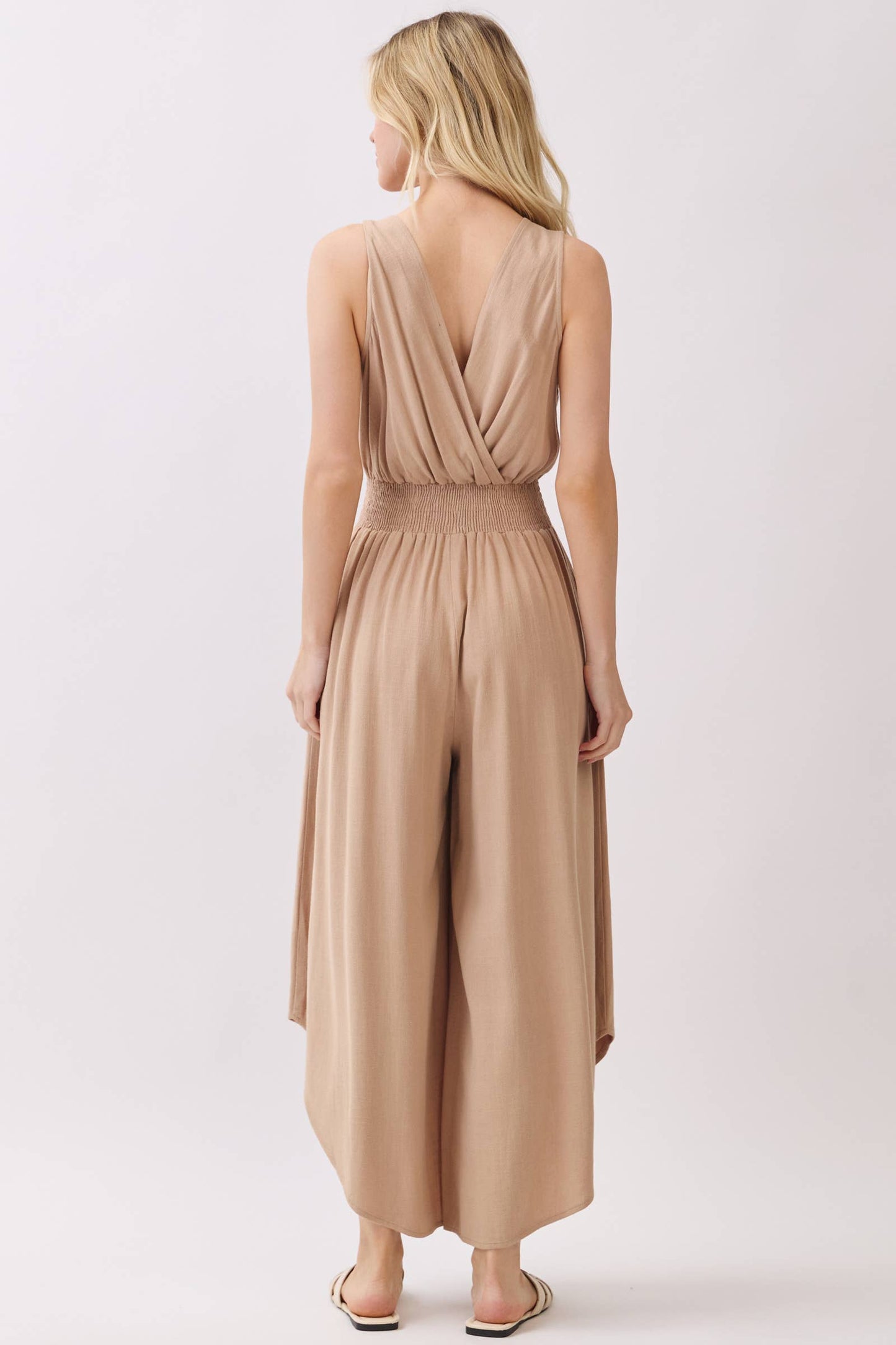 Final Touch - Solid V-Neck Surplice Sleeveless Jumpsuit - VNJU60256A4: Vintage Olive / M