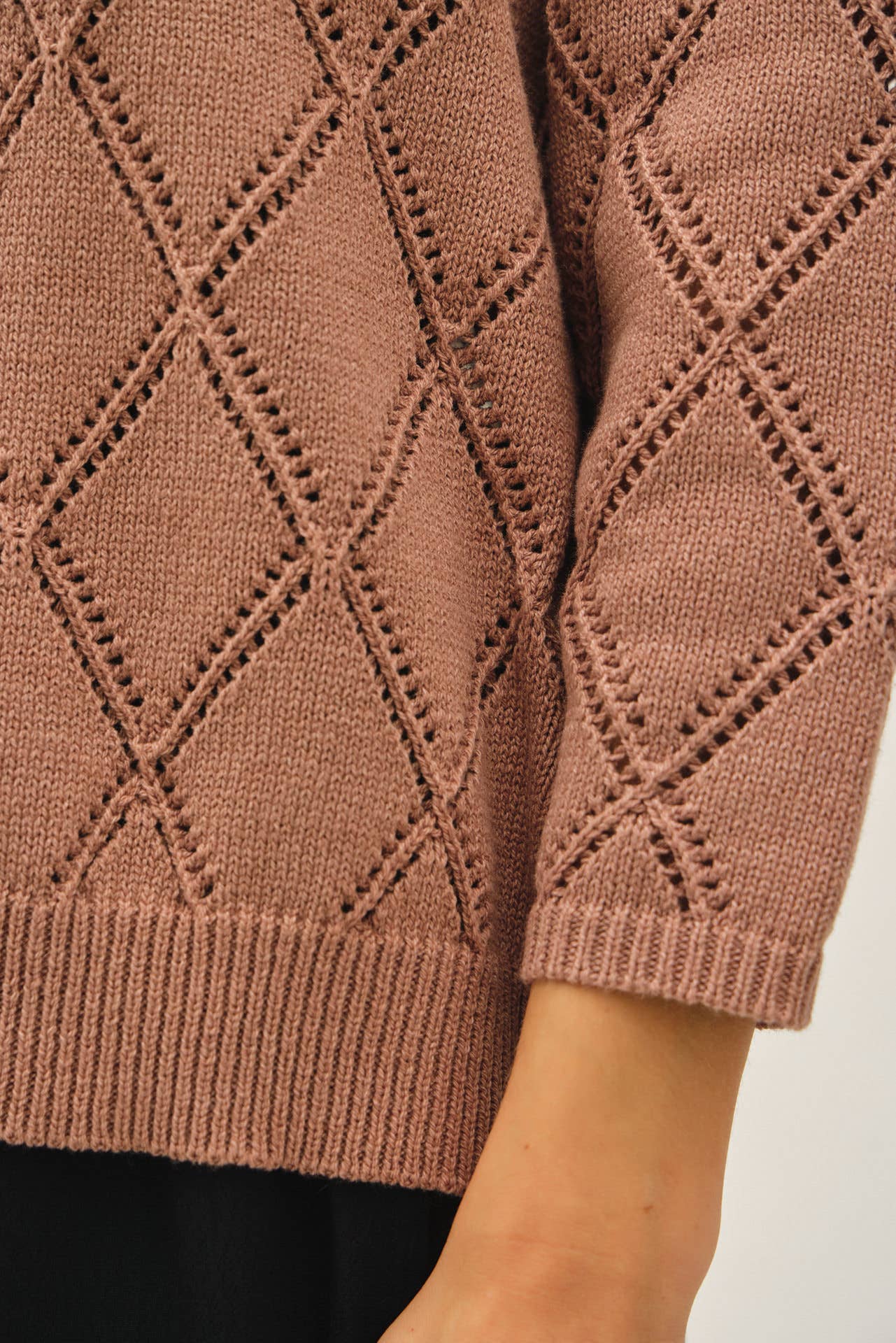 Be Cool - POINTELLE KNIT OPEN FRONT CARDIGAN: MARSALA / M