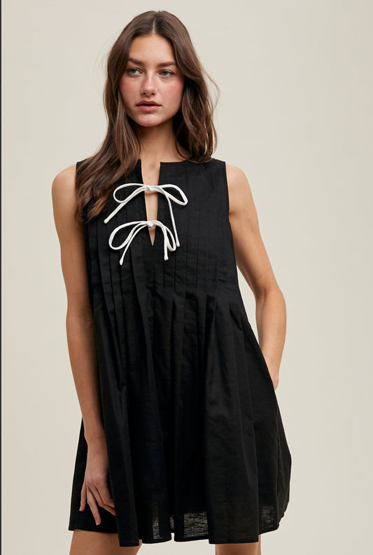 Bow Detail Pleated Mini Dress
