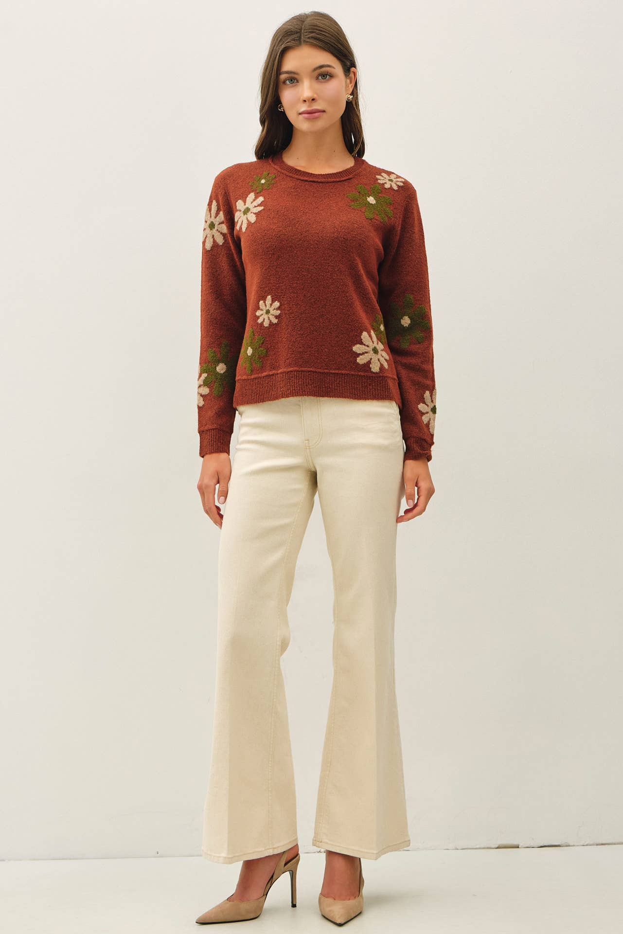 Be Cool - WOOL BLEND FLORAL ACCENT SWEATER: NAVY / M