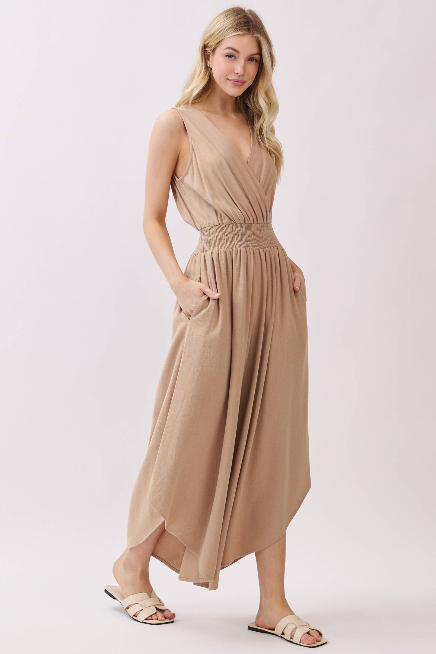 Final Touch - Solid V-Neck Surplice Sleeveless Jumpsuit - VNJU60256A4: Vintage Olive / L