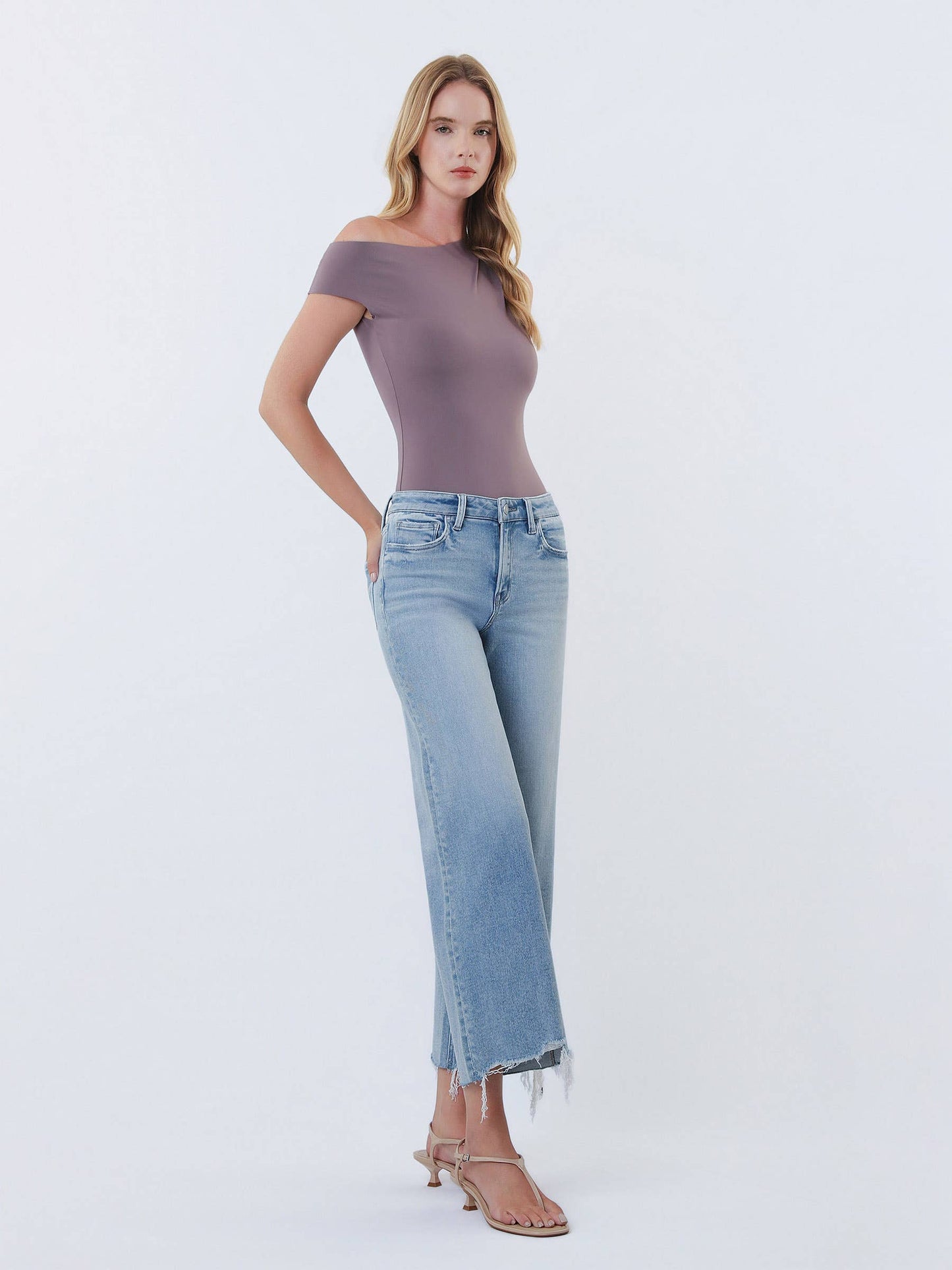 VERVET by FLYING MONKEY - HIGH RISE DISTRESSED HEM CROP WIDE LEG JEANS T7303: IMAGINATIVE / 28