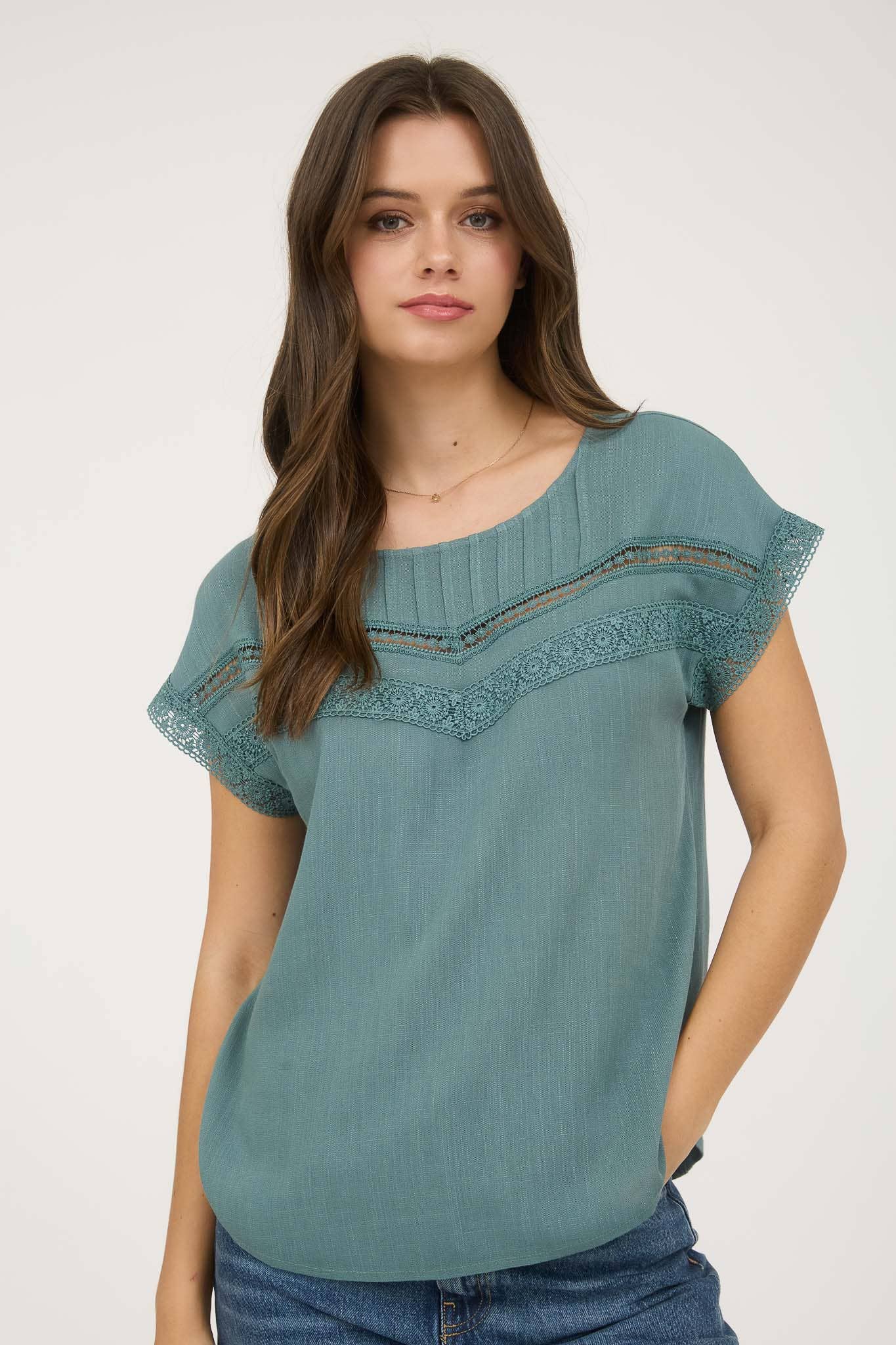 LACE TRIM PLEATED YOKE SHORT SLEEVE TOP: DUSTY TEAL