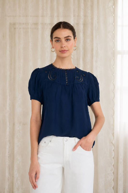EYELET LACE TRIM YOKE PIN TUCK DETAIL LINEN TOP: NAVY