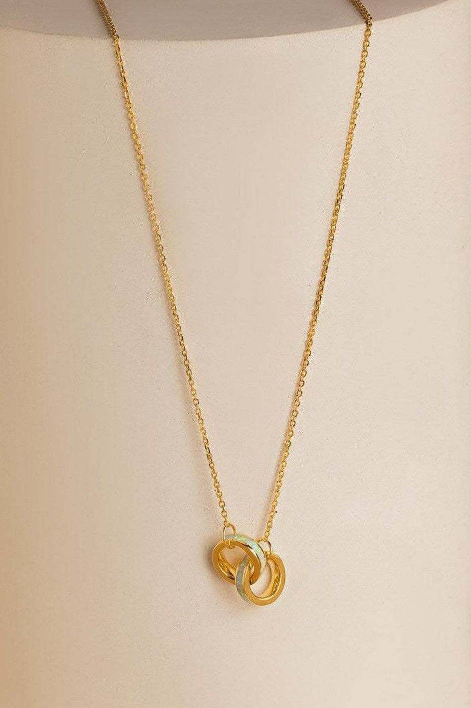 18K Gold Plated Stainless Steel Dainty Chain Necklace with Interlocking Circles