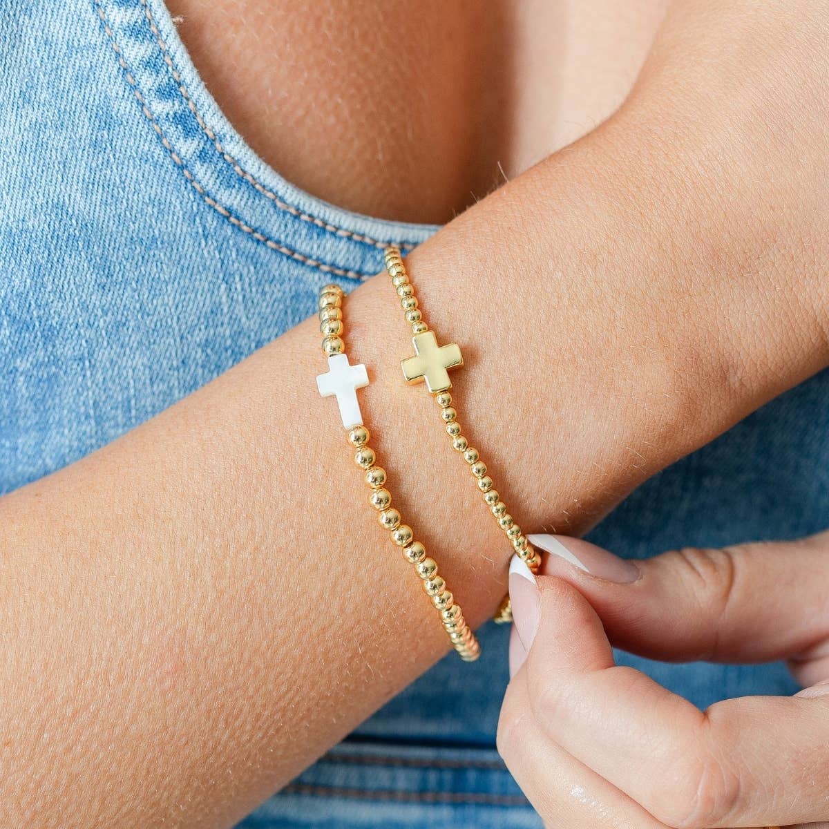 Splendid Iris - 3mm Beaded Stretch Bracelet with Single Gold Cross