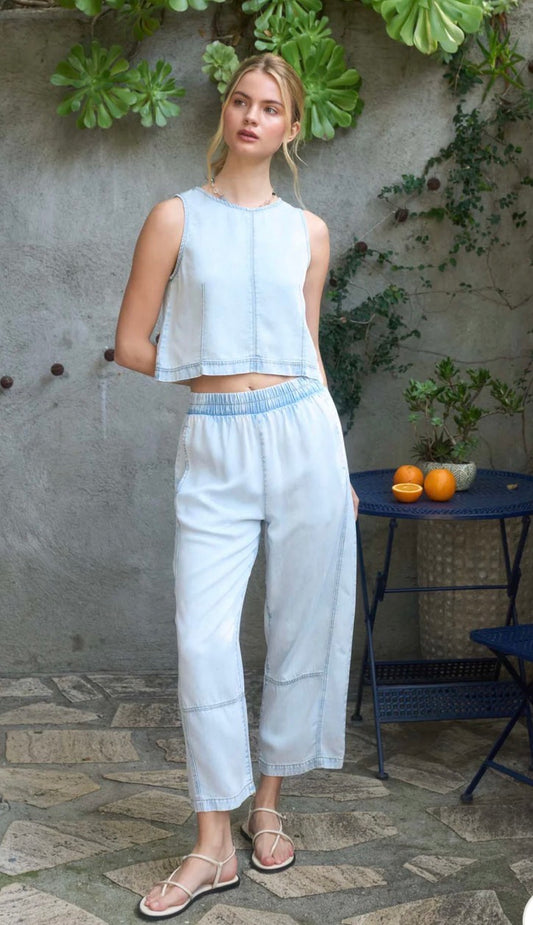 Elastic Waist Washed Denim Pants