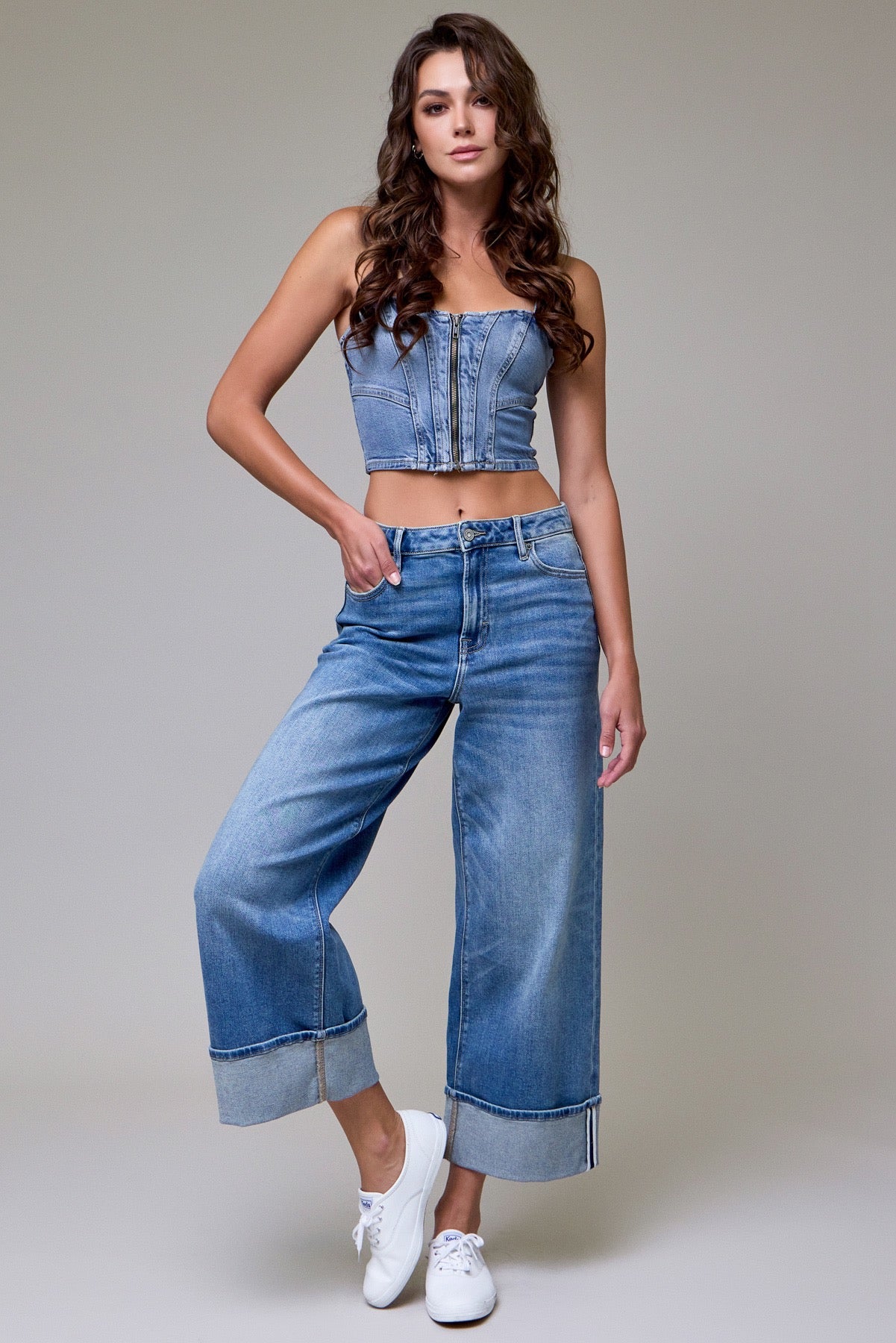 Medium Dark Clean Stretch Wide leg