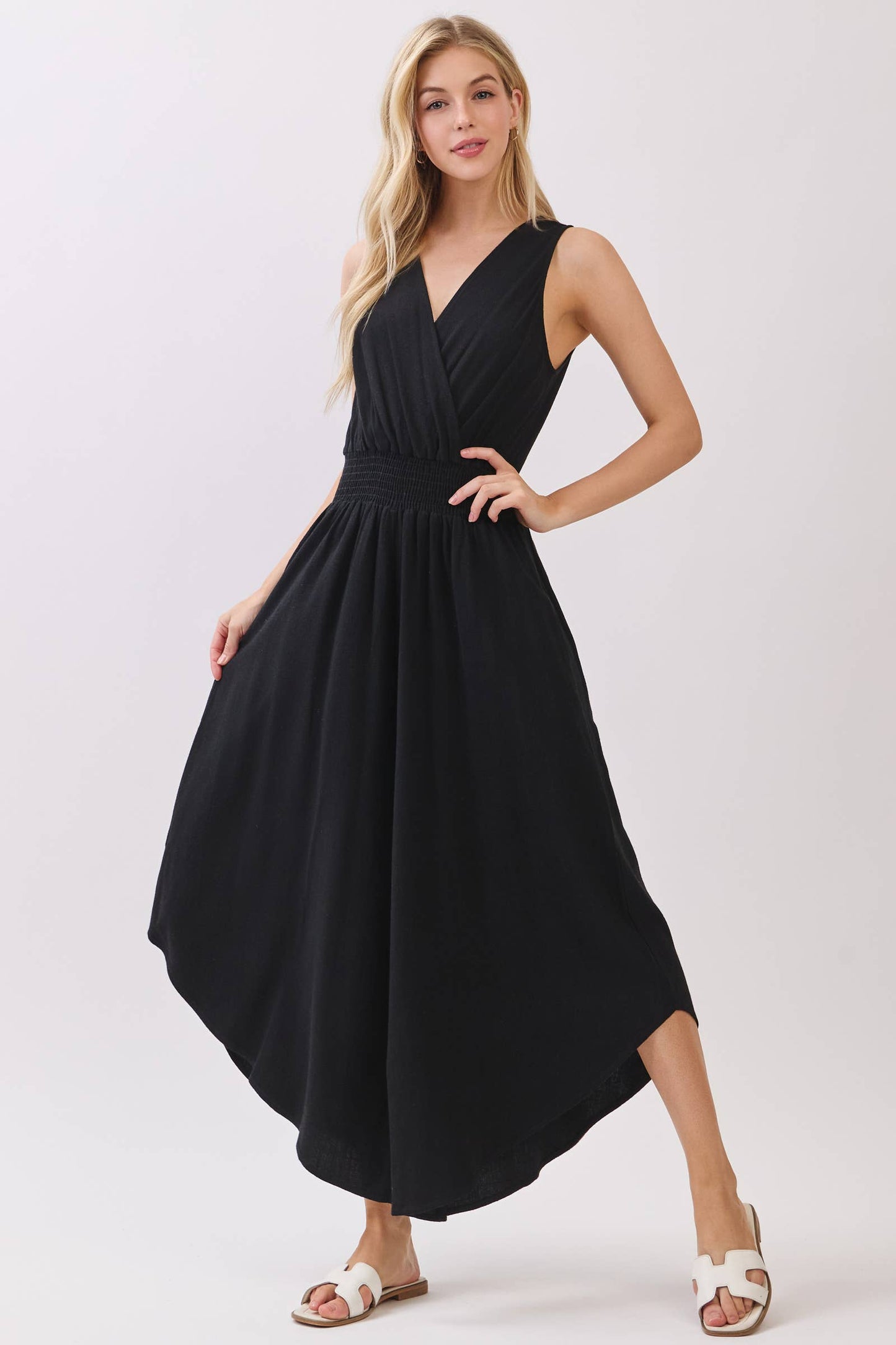 Final Touch - Solid V-Neck Surplice Sleeveless Jumpsuit - VNJU60256A4: Vintage Olive / L