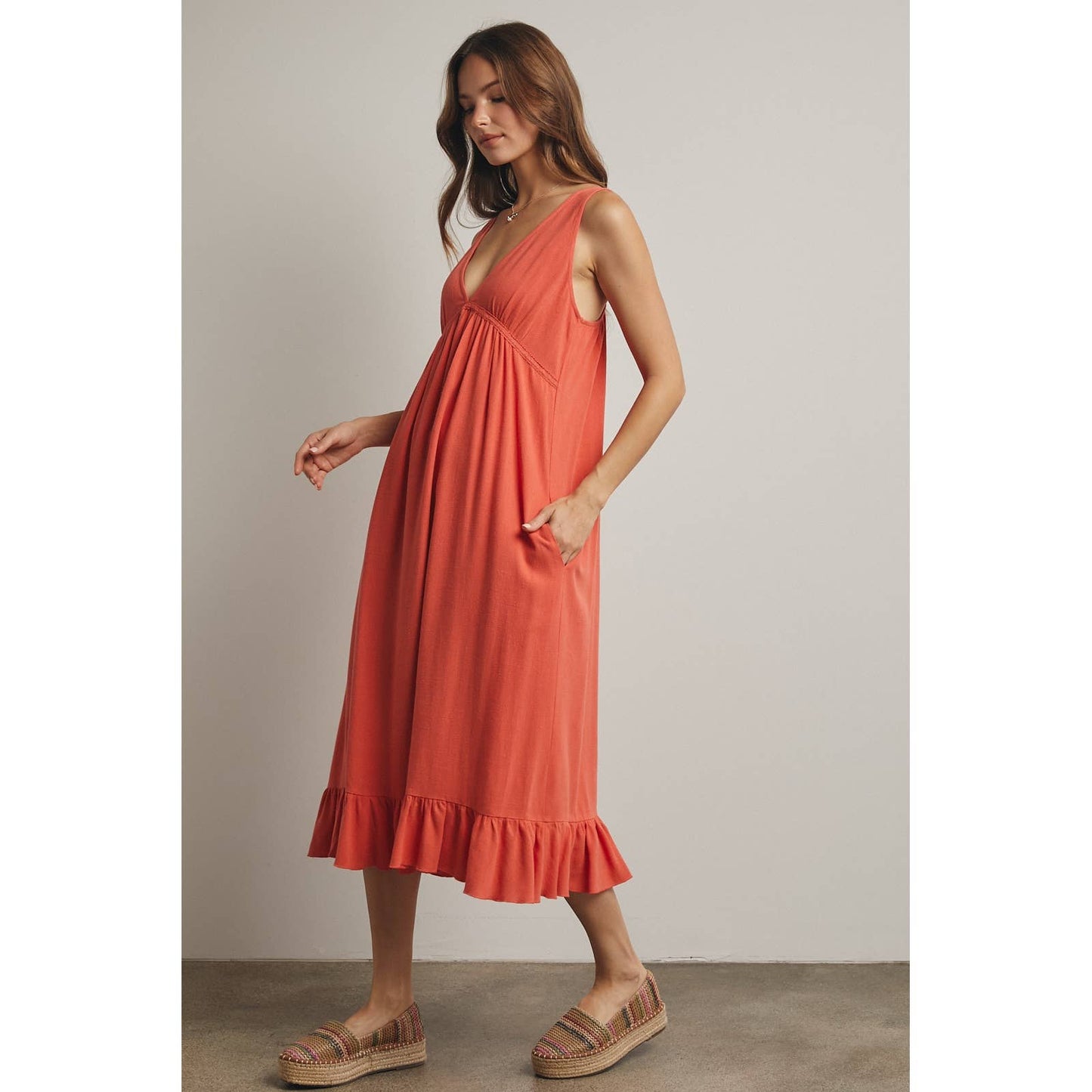 Sleeveless Ruffle Trim Midi Dress