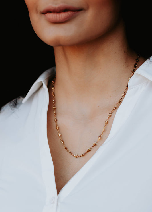 Gold Star Chain Necklace