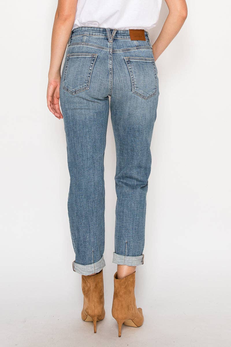 Mid Rise Modern Boyfriend Jeans