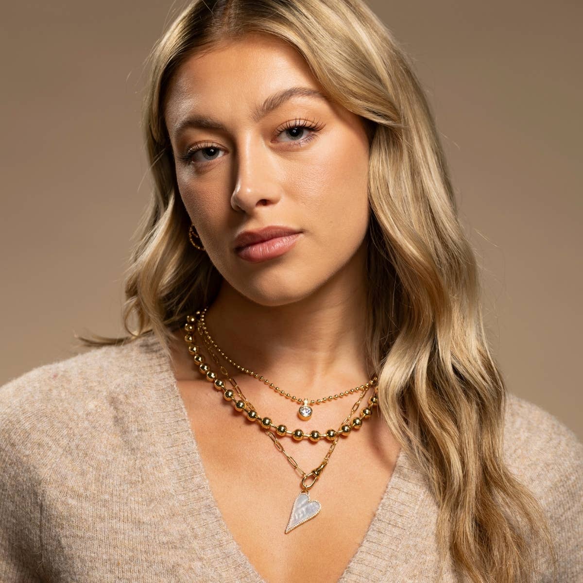 Splendid Iris - Bold in Style CZ Pendant Necklace: Gold