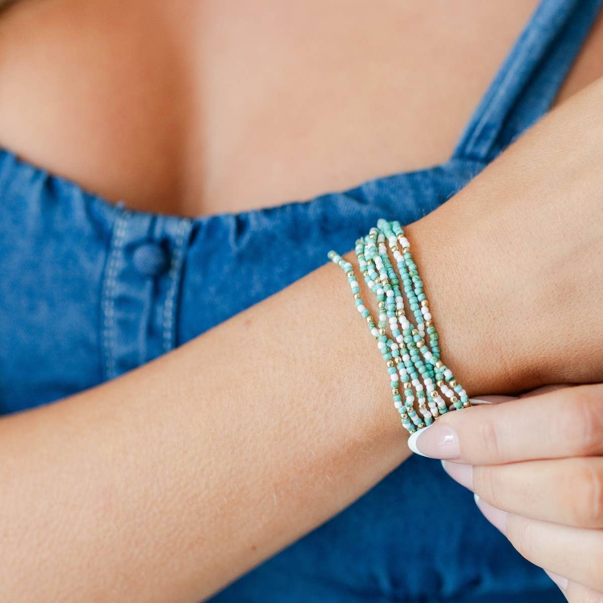 Faux Stone Assorted 2mm stretch Seed Bead bracelets: Aqua/White