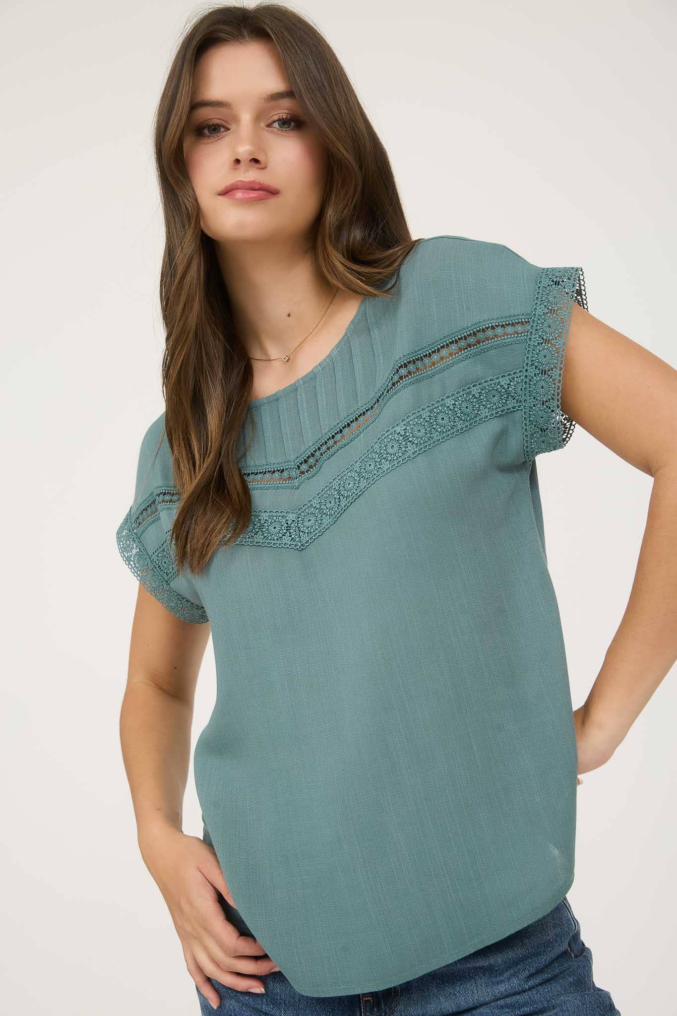 LACE TRIM PLEATED YOKE SHORT SLEEVE TOP: DUSTY TEAL