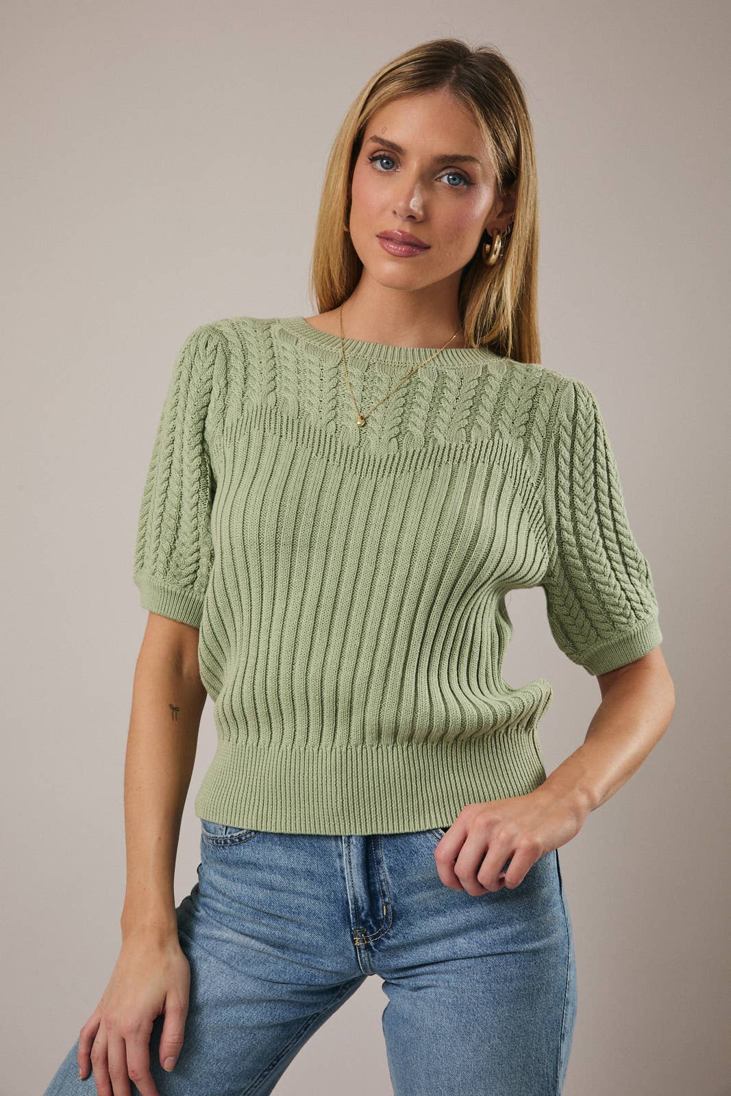 Sunday Edition by LE LIS - ROUND NECK PUFF SHORT SLEEVE CABLE SWEATER: APRICOT / L