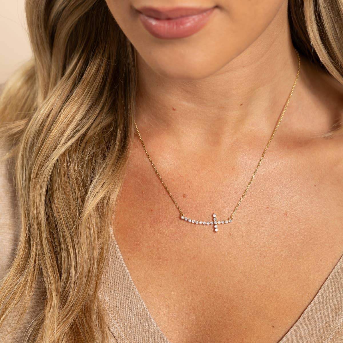 Splendid Iris - Delicate Cross Pendant with CZ Necklace: Gold