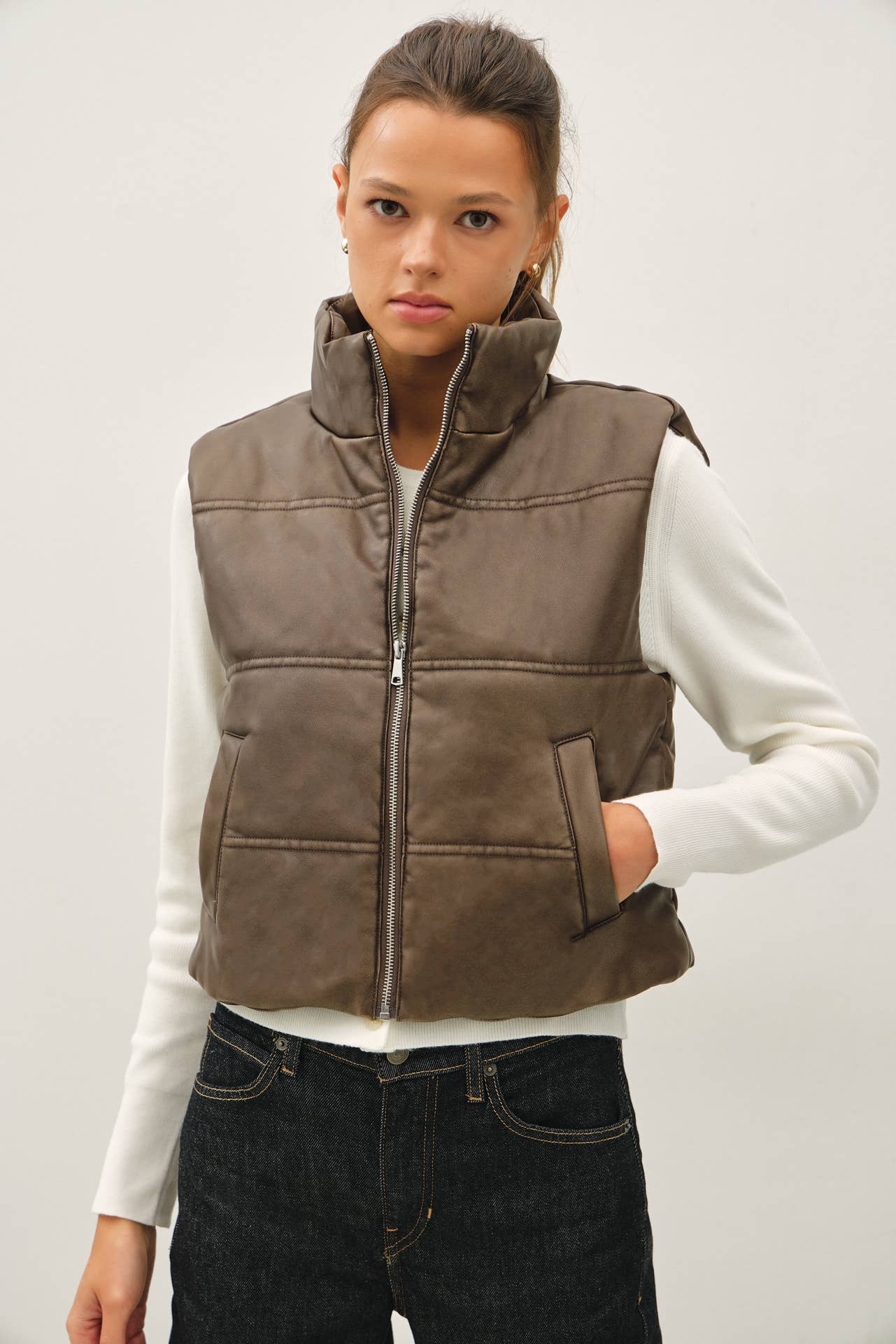 Be Cool - FAUX LEATHER PUFFER VEST : Brown / M