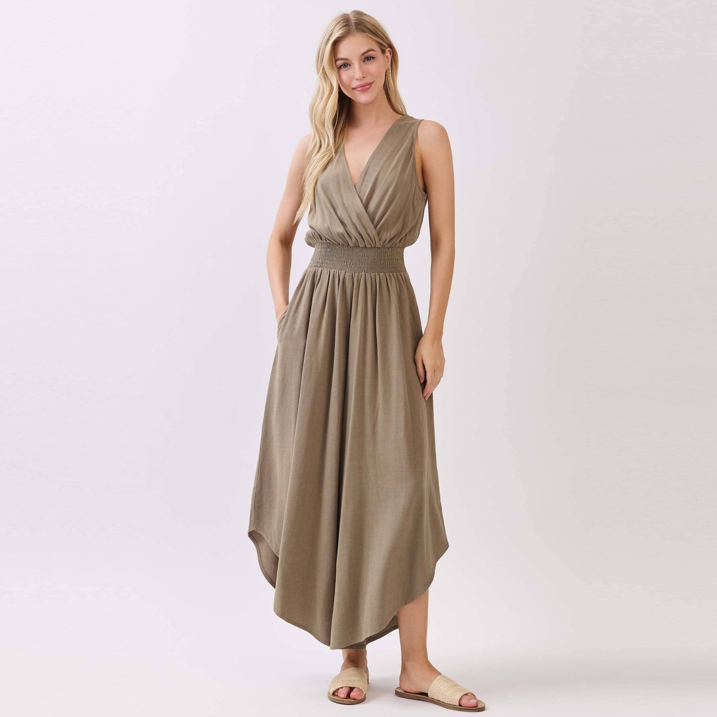 Final Touch - Solid V-Neck Surplice Sleeveless Jumpsuit - VNJU60256A4: Vintage Olive / S